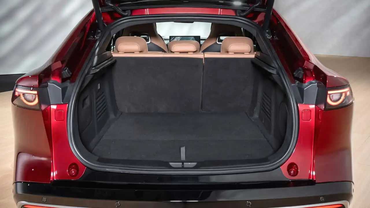 Клавиши управления Mazda 6e