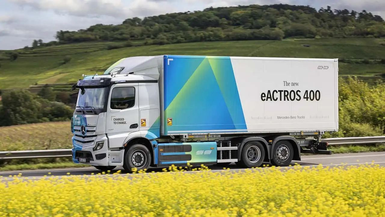 Preview of Mercedes-Benz truck