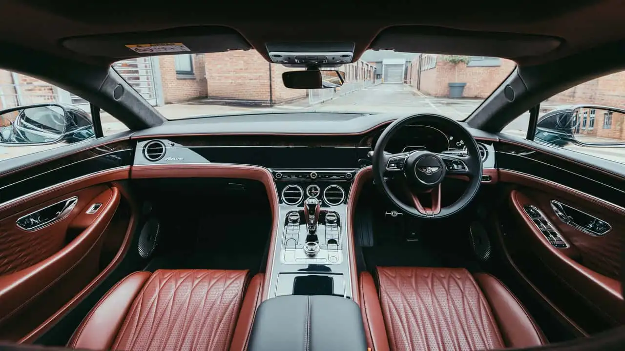 Bentley Continental GT Azure - вид сзади
