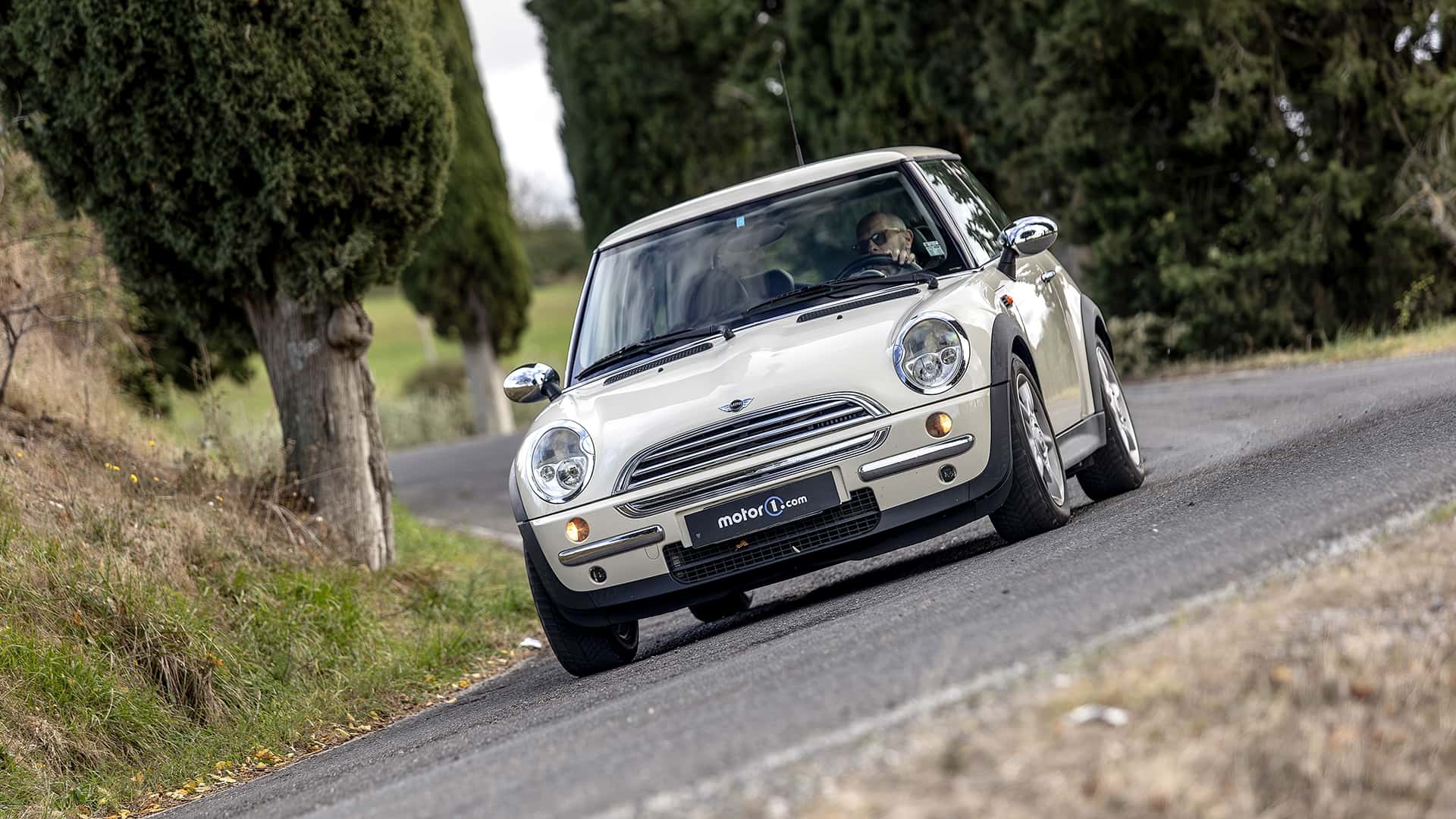 Фотография уникального дизайна MINI Cooper