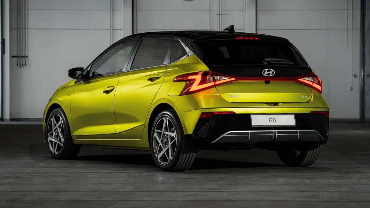 Хэтчбек Hyundai i20 интерьер