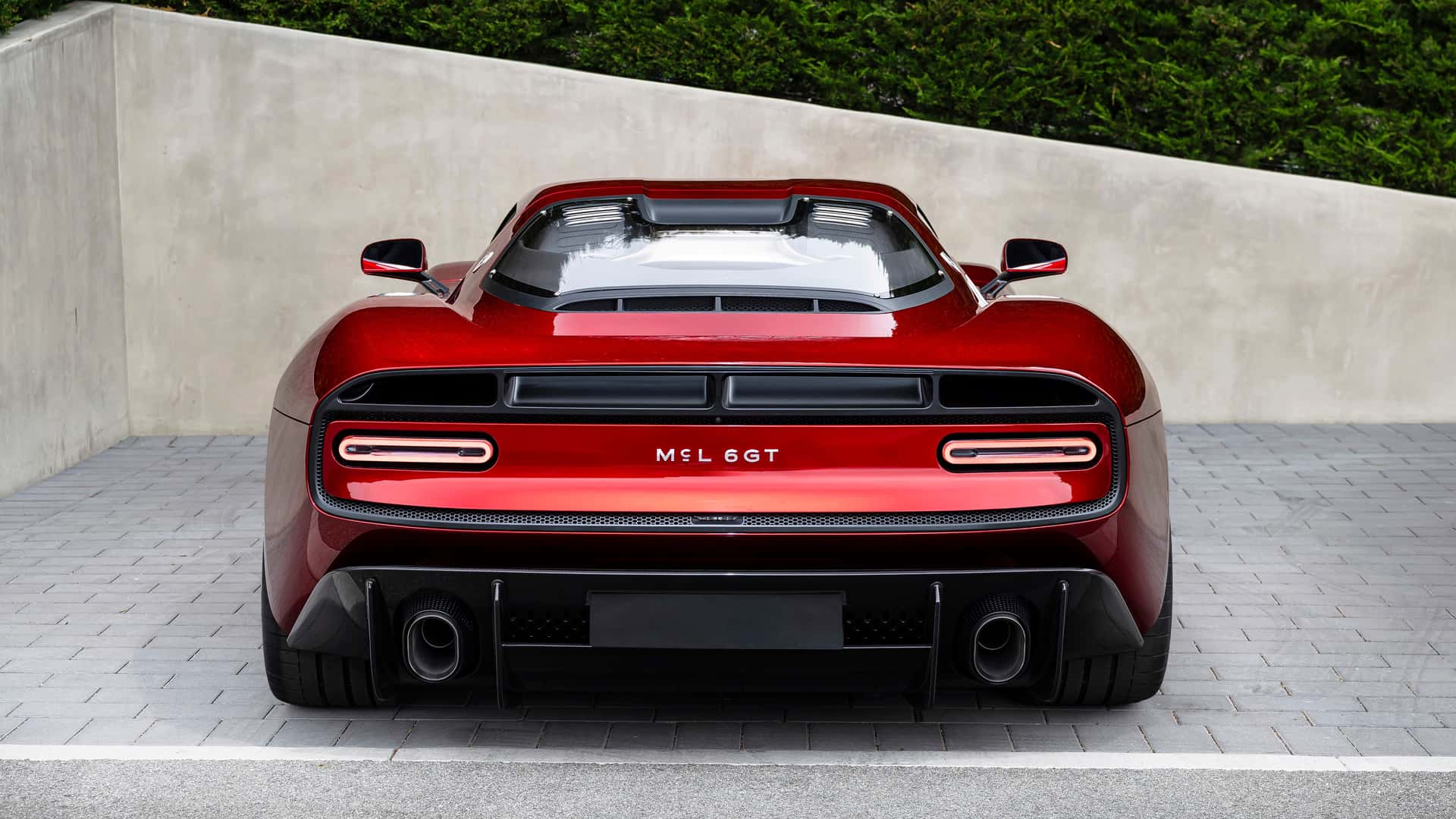 McLaren McL 6GT фото 8