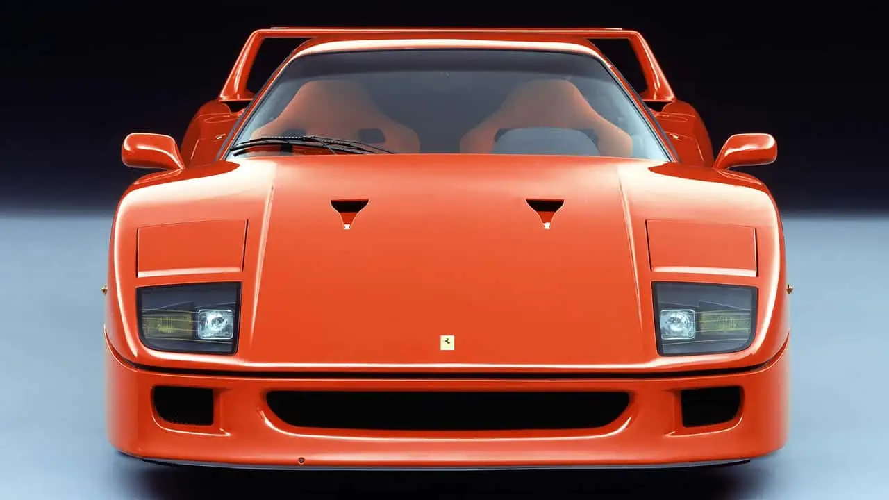 Engine of Ferrari F40 under restoration