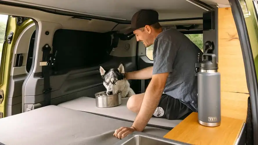 SpaceCamper Classic+ Dog with dog area