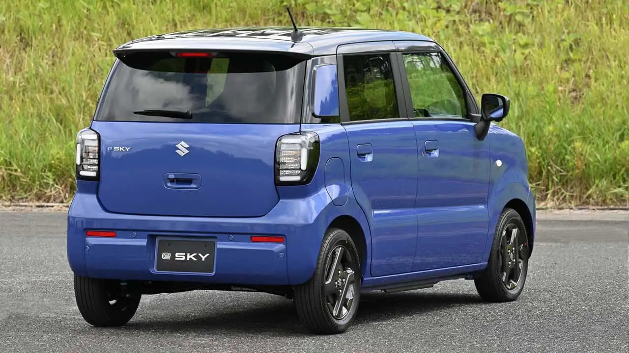 Suzuki e Sky задняя часть детали