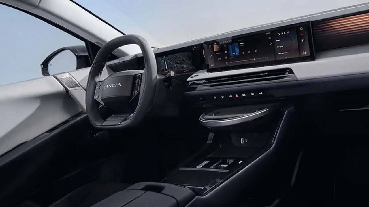 Интерьер Lancia Gamma в версии HF Line