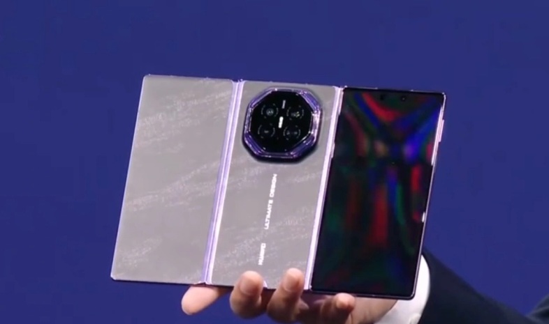 Huawei Mate XT 2 складной смартфон