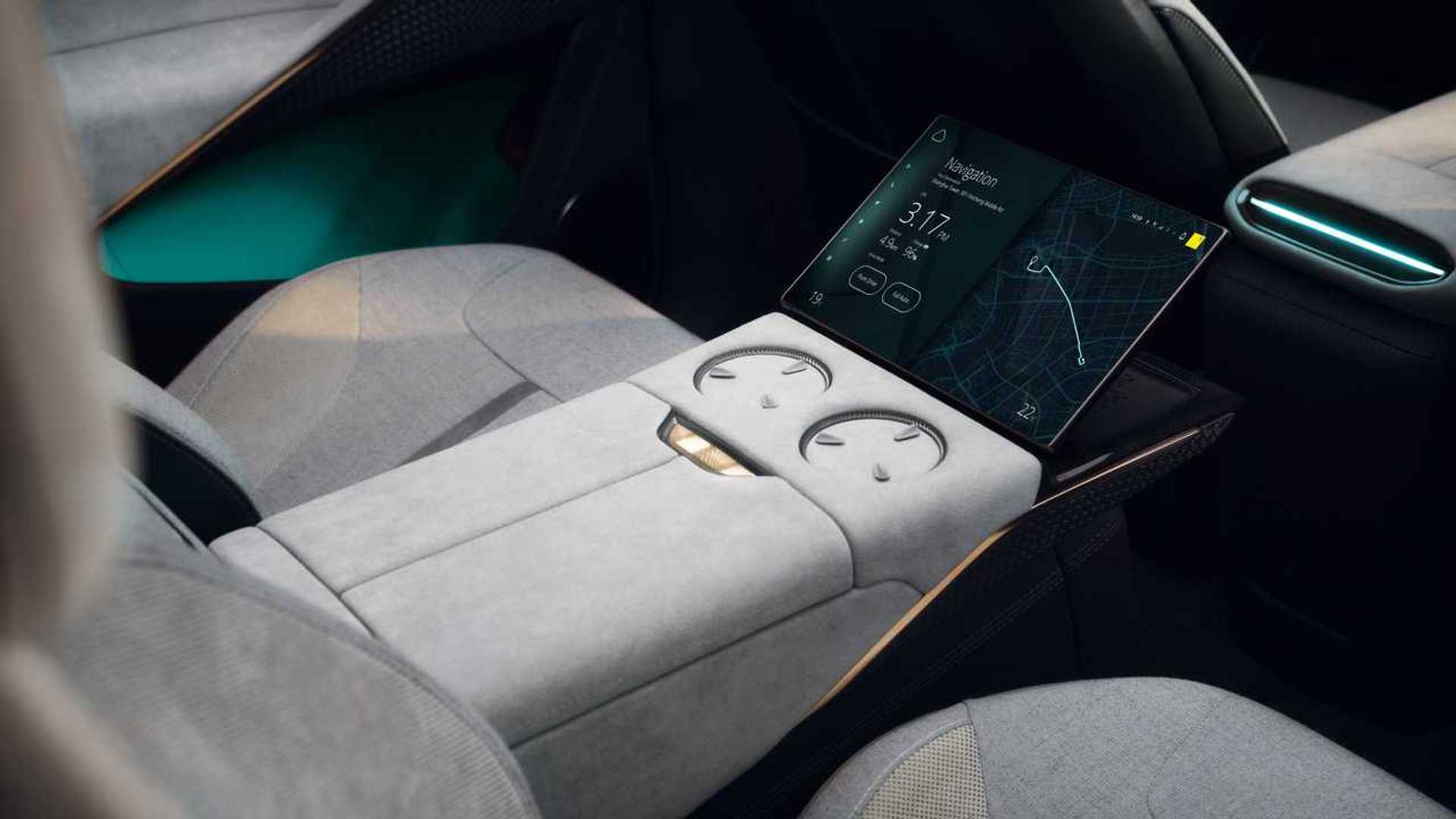 Детали салона Lotus Eletre