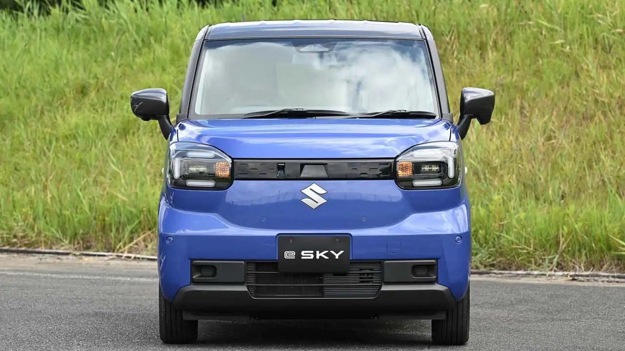 Suzuki e Sky вид сбоку