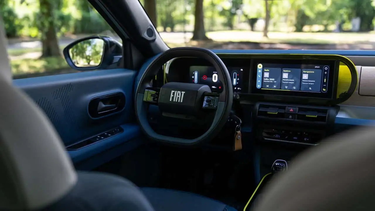 Заднее стекло Fiat Pandina Hybrid