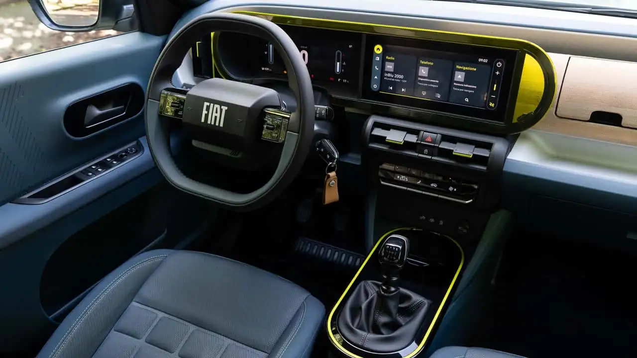 Эмблема Fiat Pandina Hybrid