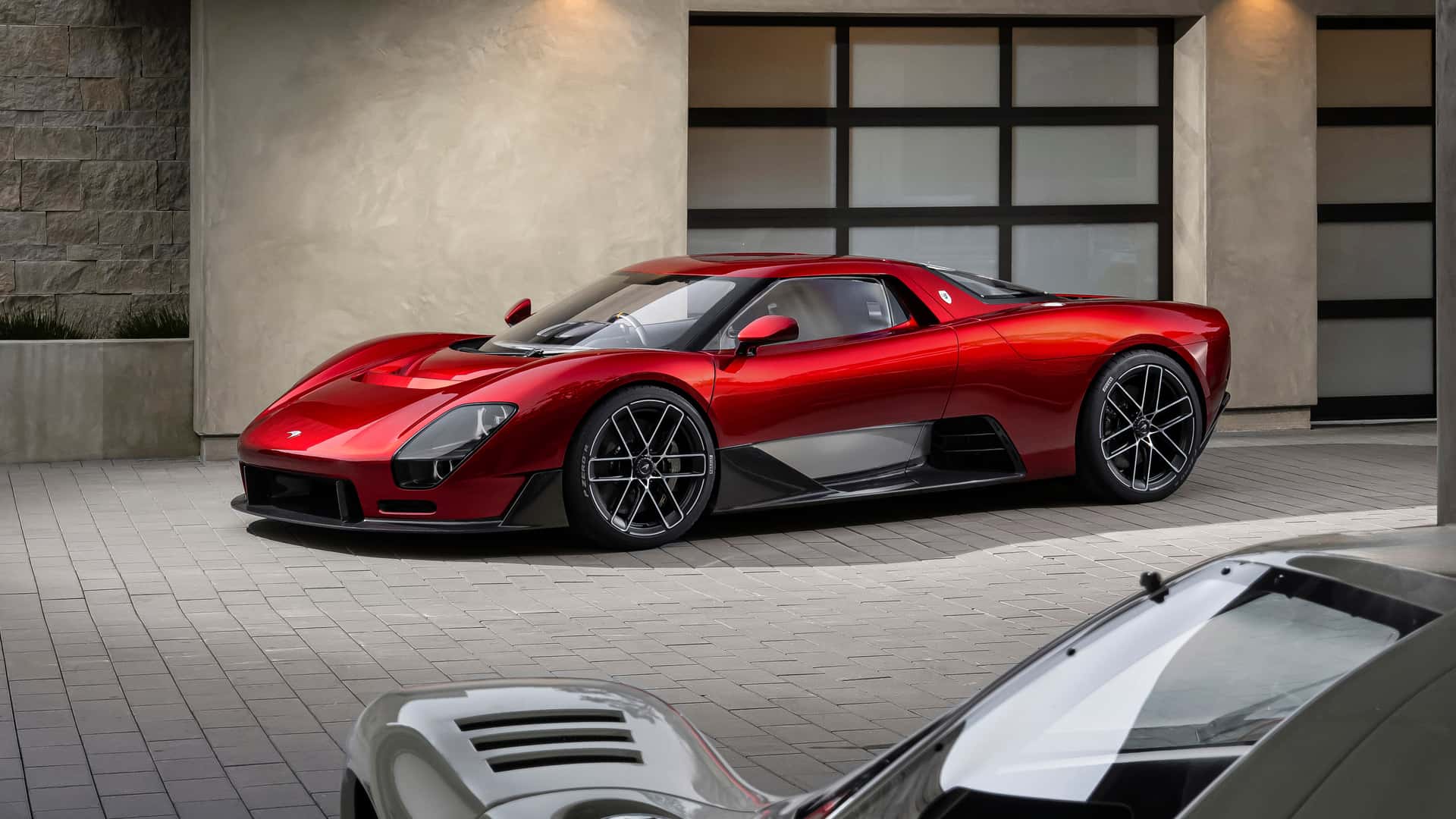 McLaren McL 6GT фото 10