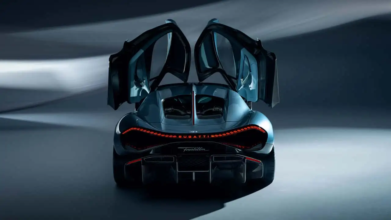 Разработка аэродинамики нового Bugatti