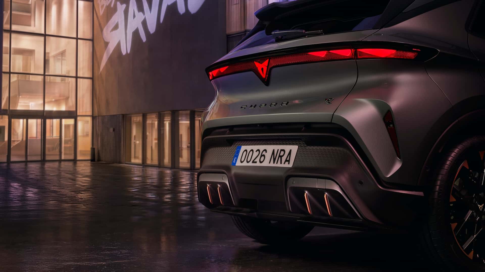 Cupra Raval 2026 - автомобіль на дорозі