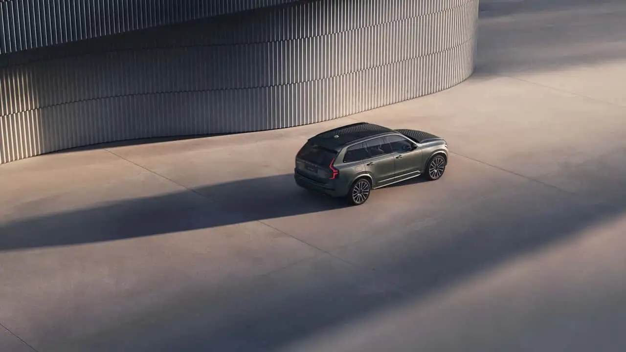 Volvo XC90 в природной среде