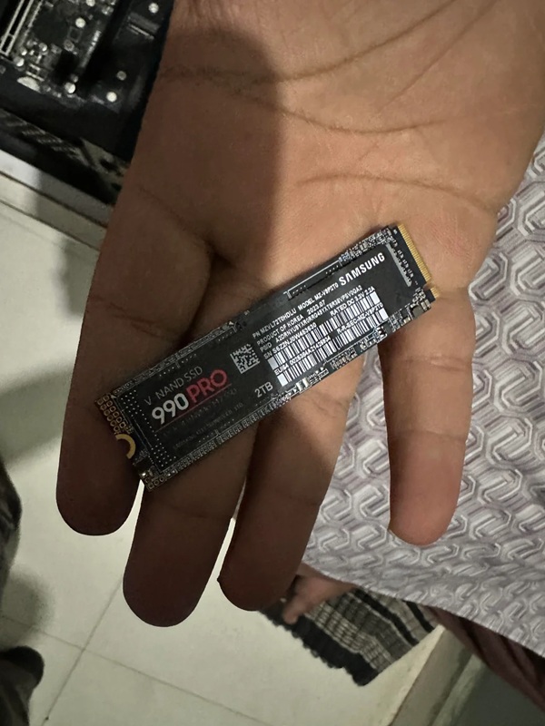 Fake Samsung 990 PRO SSD from Reddit story