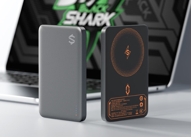 Black Shark Blade 3 power bank compact size