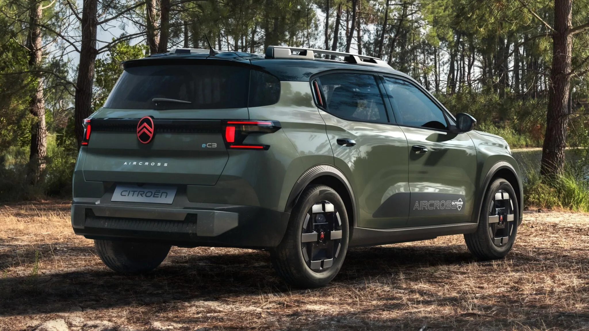 Citroën C3 Aircross Outdoor, вид сзади