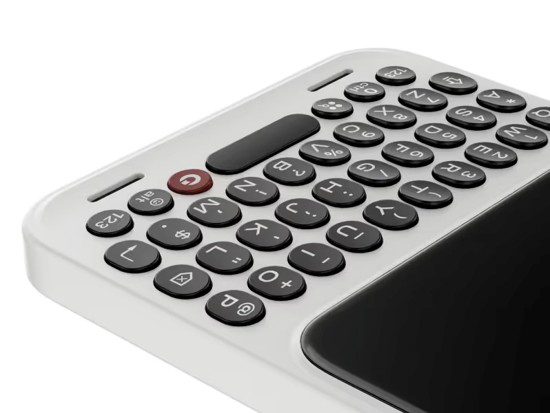 Clicks Communicator avec clavier en gros plan