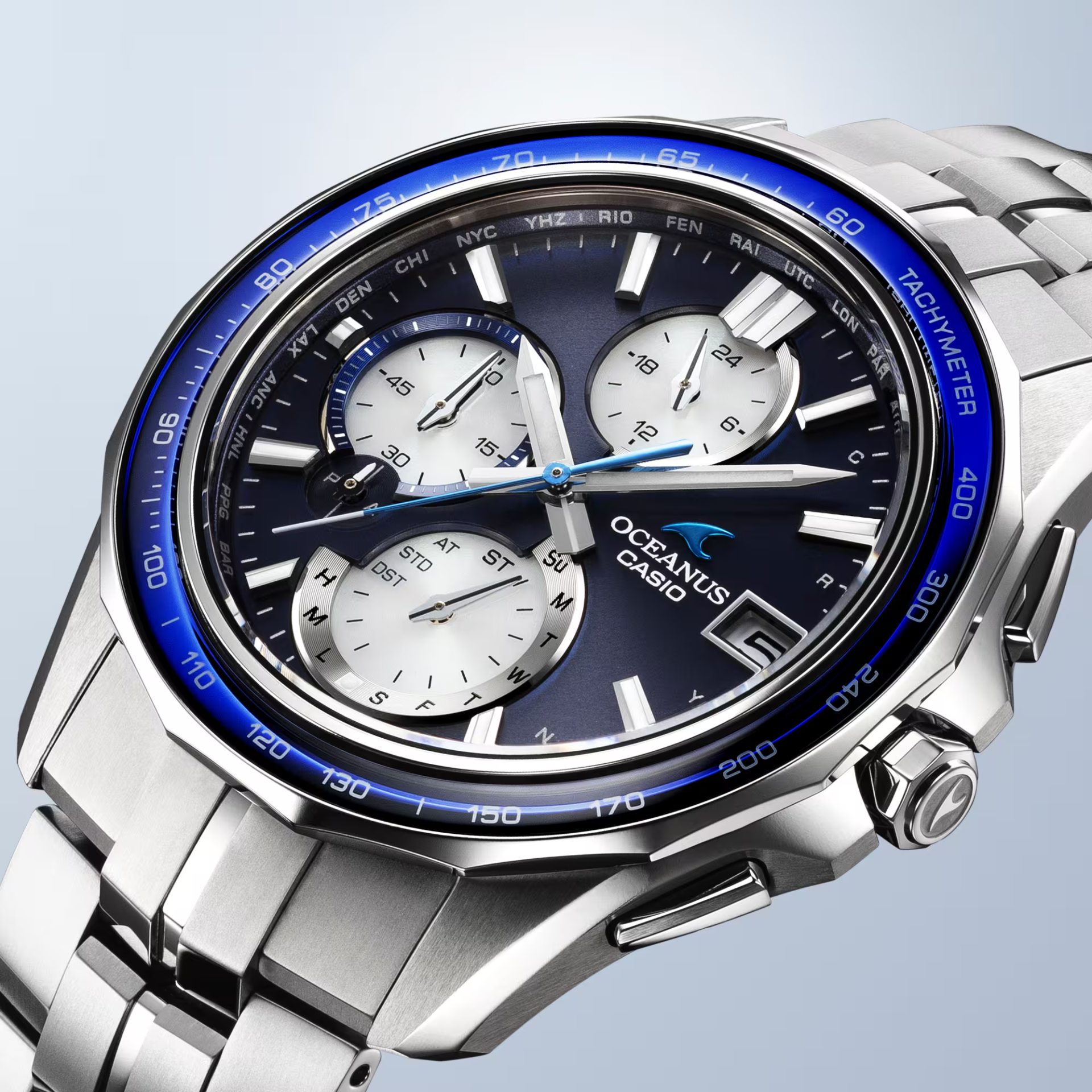 Oceanus Manta OCW-S7000F-2A with blue-white design