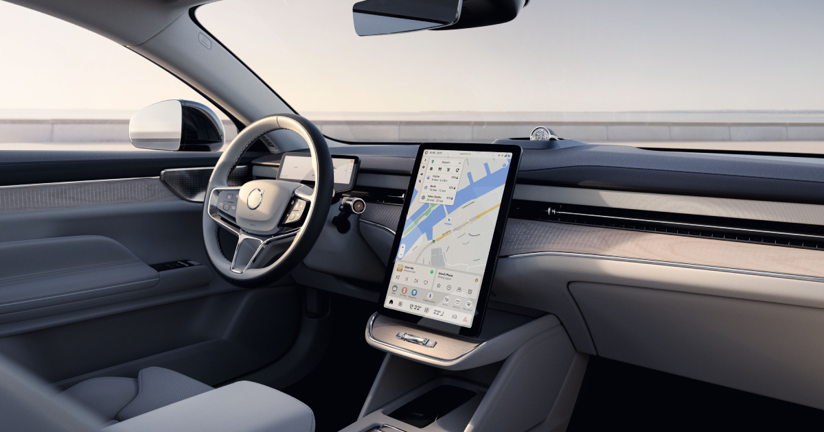 Панель управления Volvo ES90