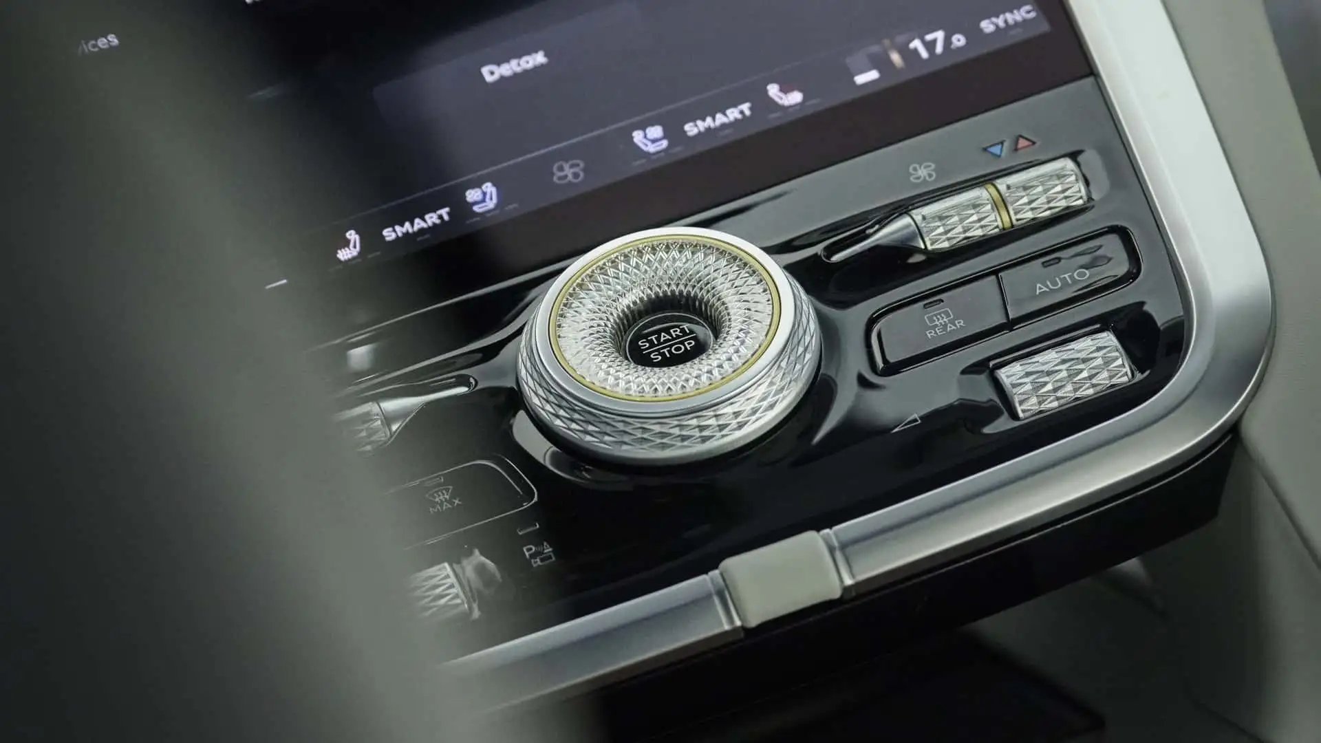Интерьер Bentley Torcal