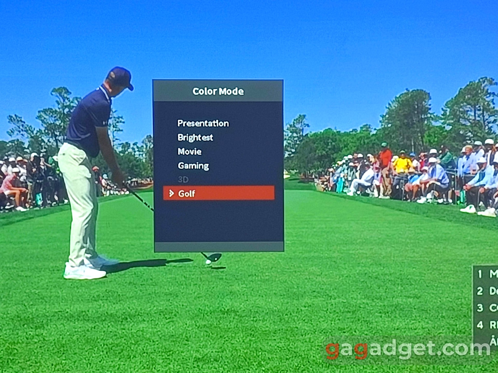 Эффект гольф-симулятора ViewSonic LSD400W