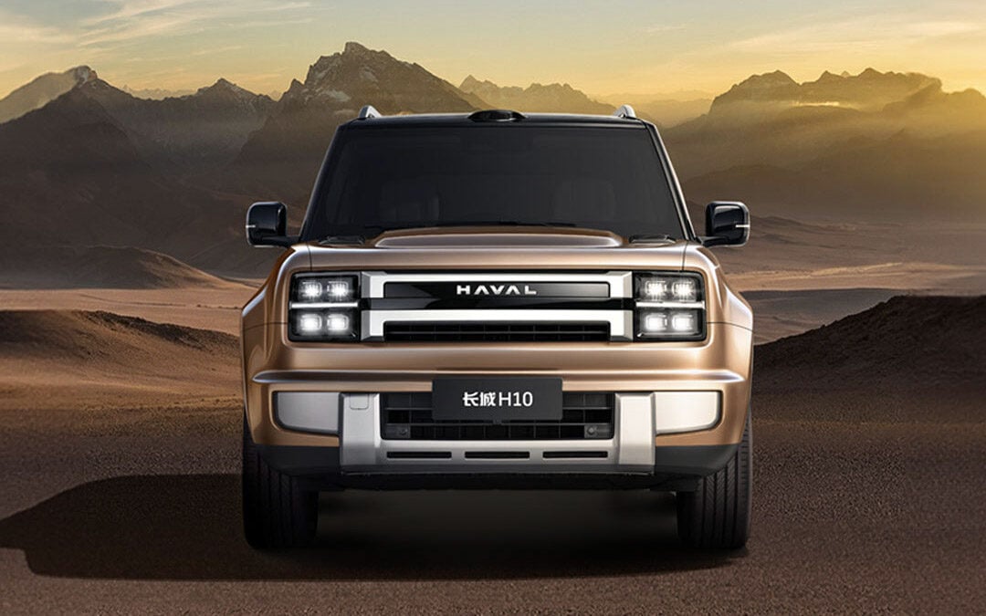 GWM Haval H10 Side View