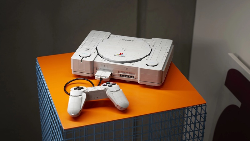 El set LEGO PlayStation reproduce la consola original de 1994 a escala 1:1 con 1.911 piezas.