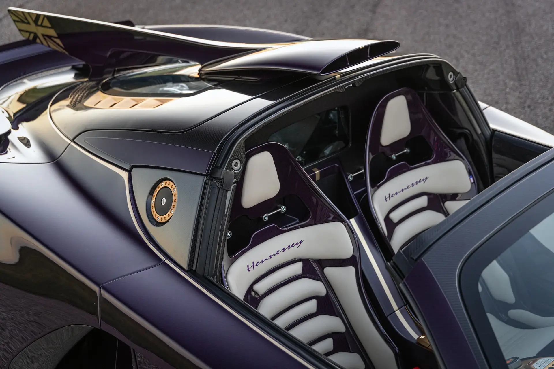 Venom F5-M Roadster на выставке