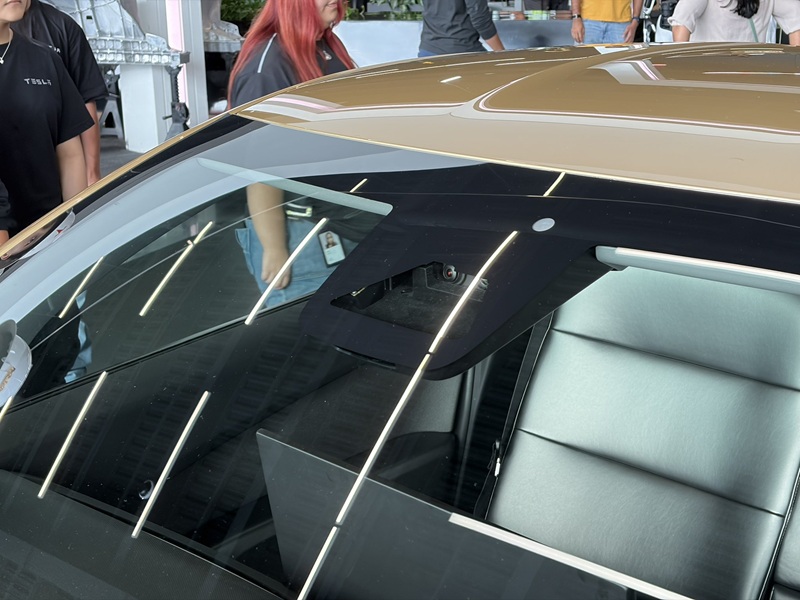 Подготовленные к тестированию Cybercab