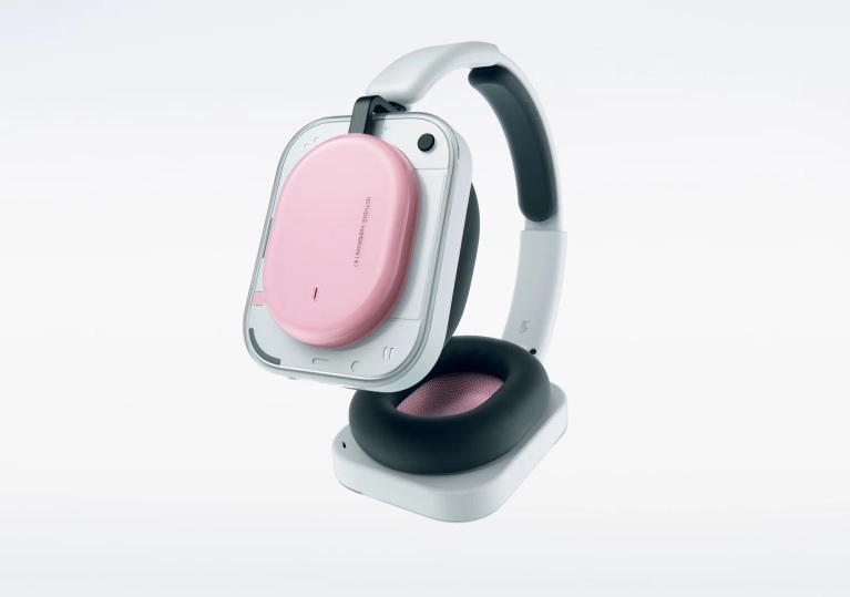 Nothing Headphone (a) в різних кольорових варіантах