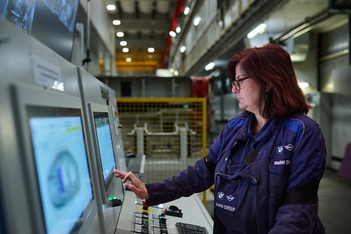 Новый кузовной цех BMW