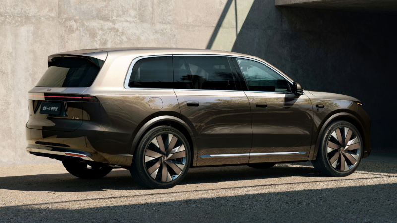 Задняя часть Li Auto L9 Livis 2023