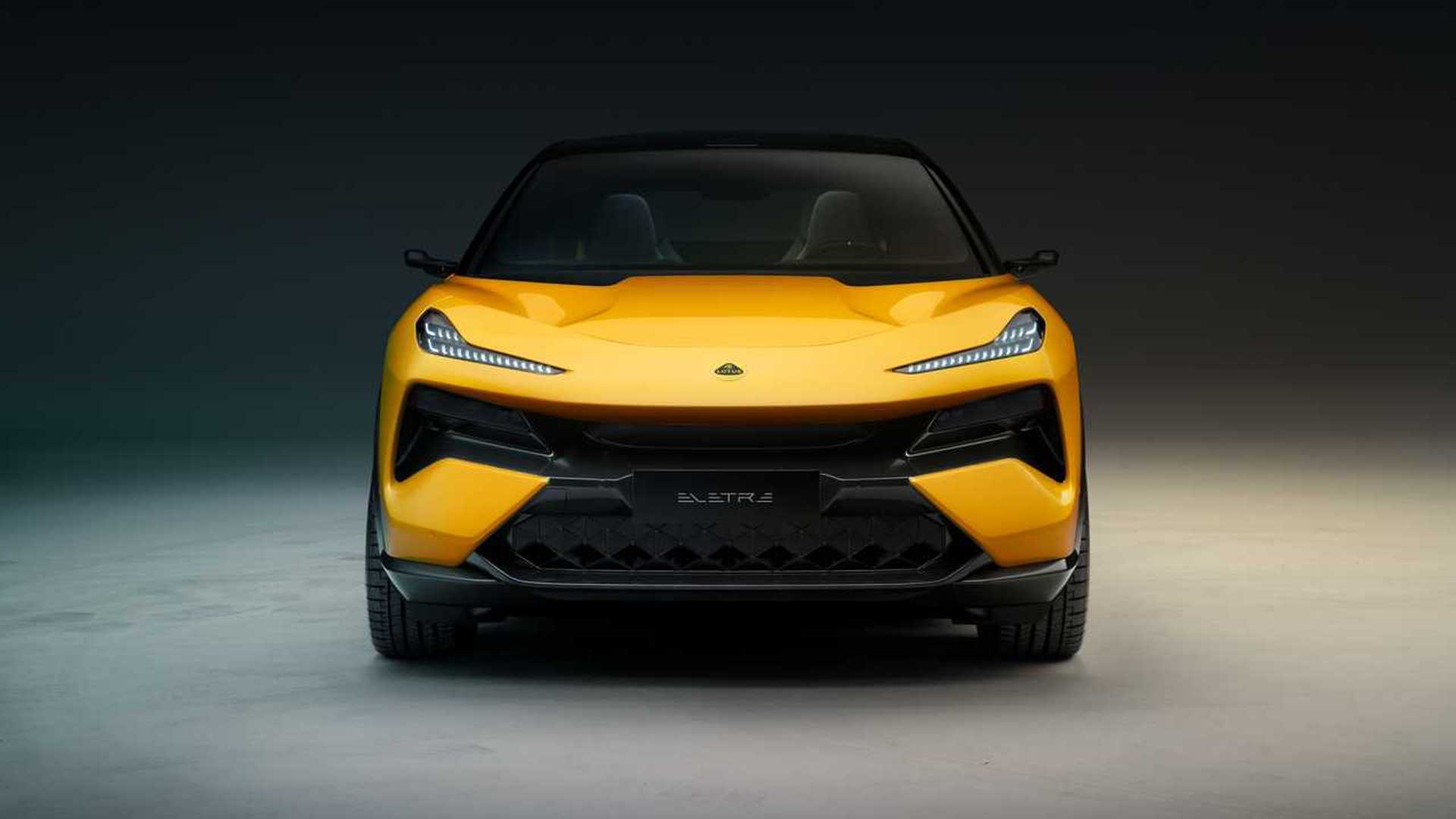 Передняя часть Lotus Eletre