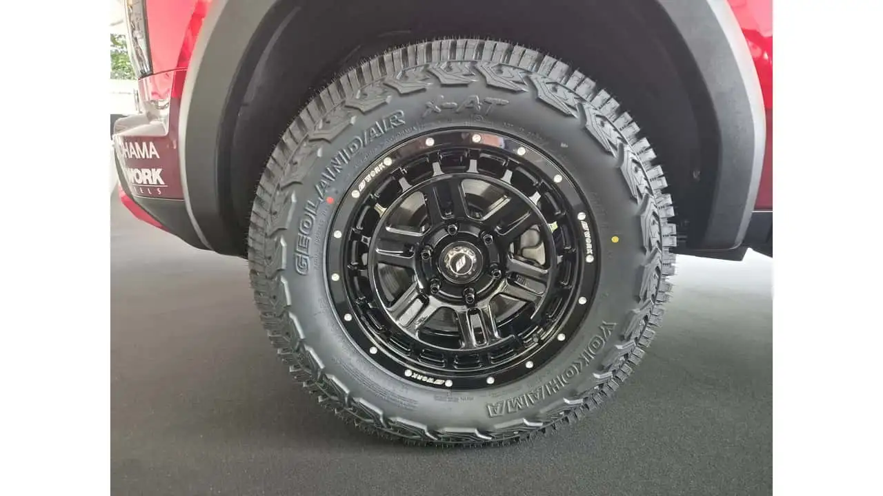 Mitsubishi Pajero Sport Ralliart Concept, деталі кузова