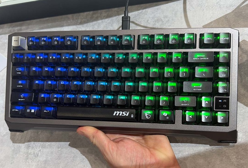 Экосистемный хаб от MSI: клавиатура MSI Strike Alloy TMR