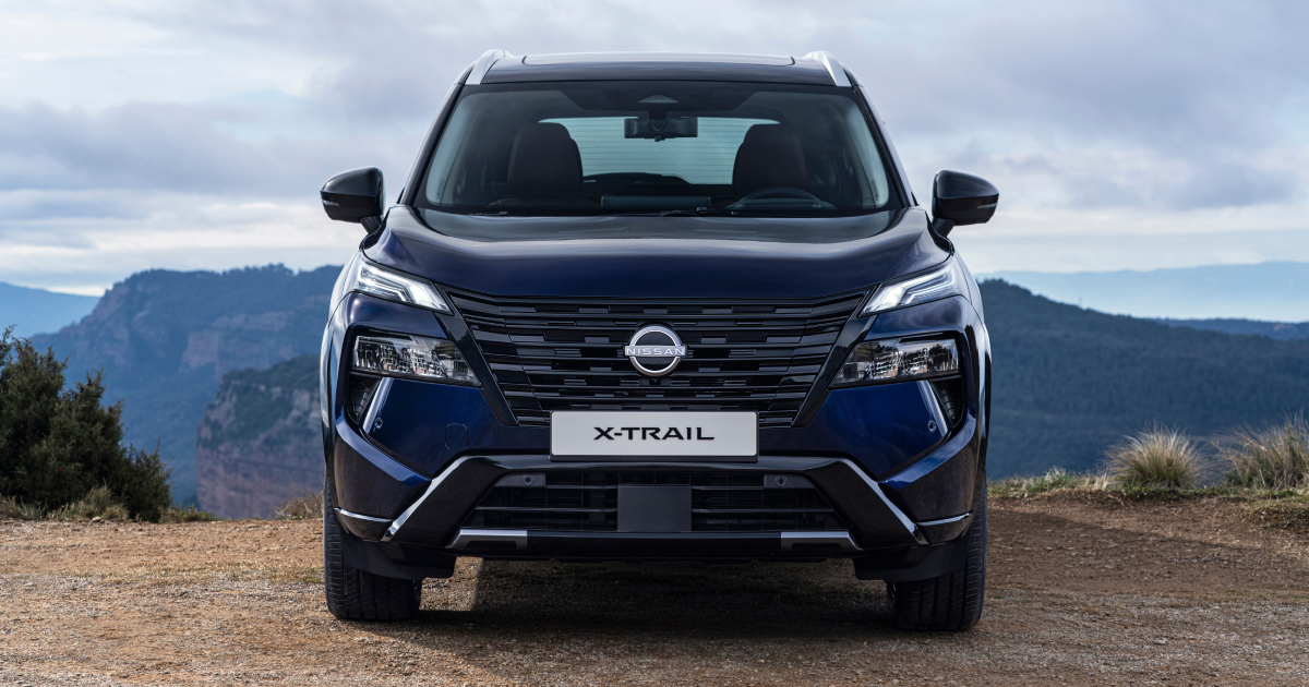 Nissan X-Trail вид збоку 2026 модельного року