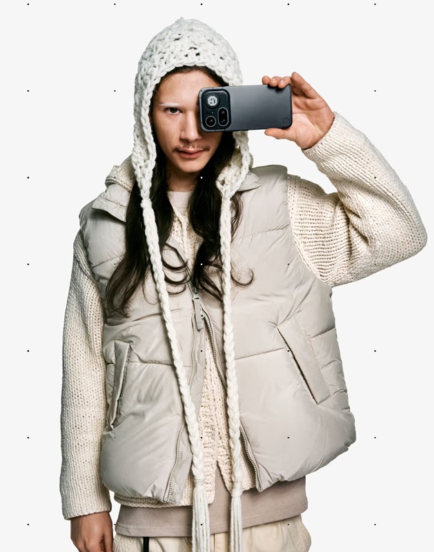 Nothing Phone (4a) Pro with Glyph Lighting