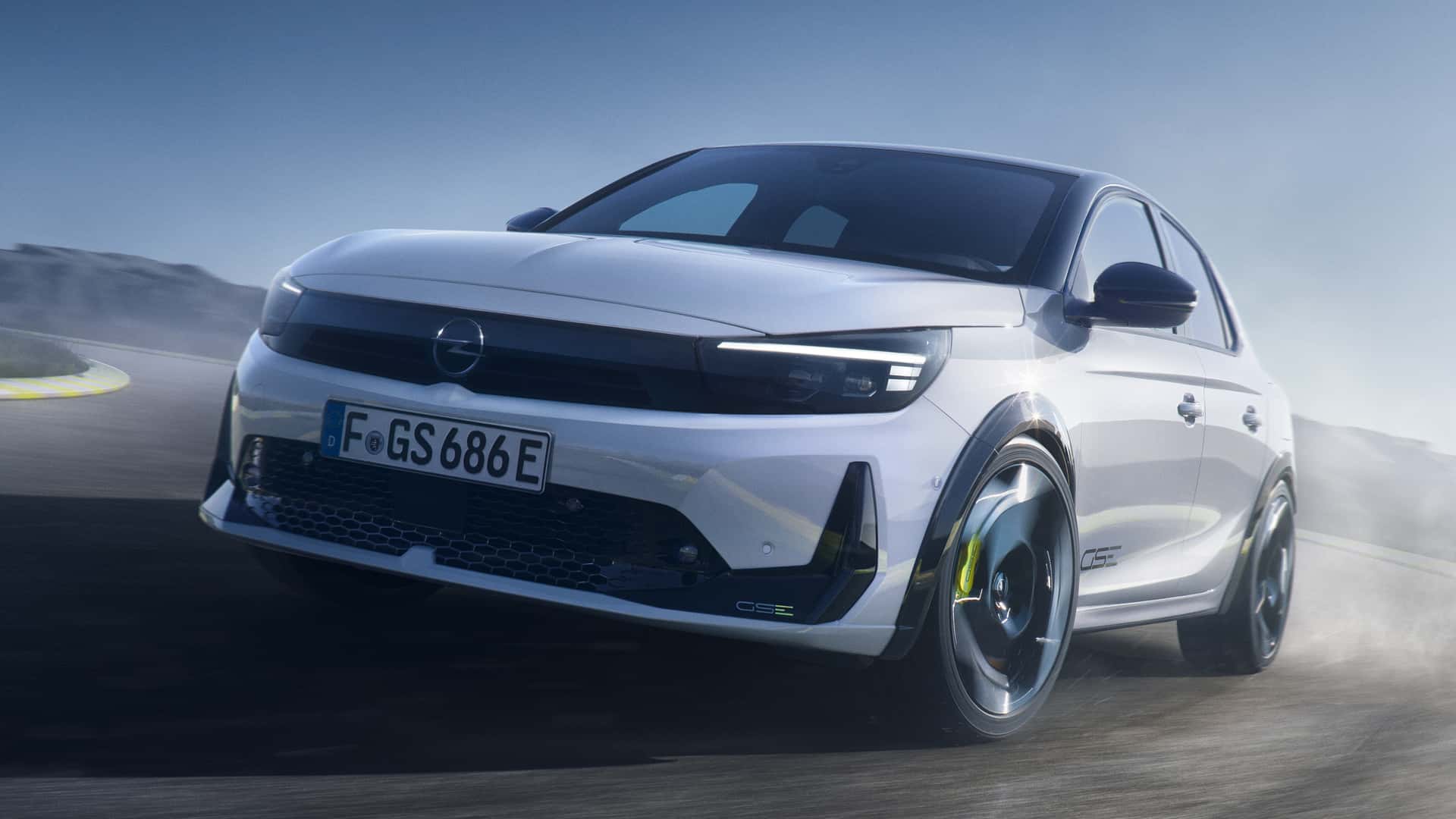Новый Opel Corsa GSE 2026 передний вид