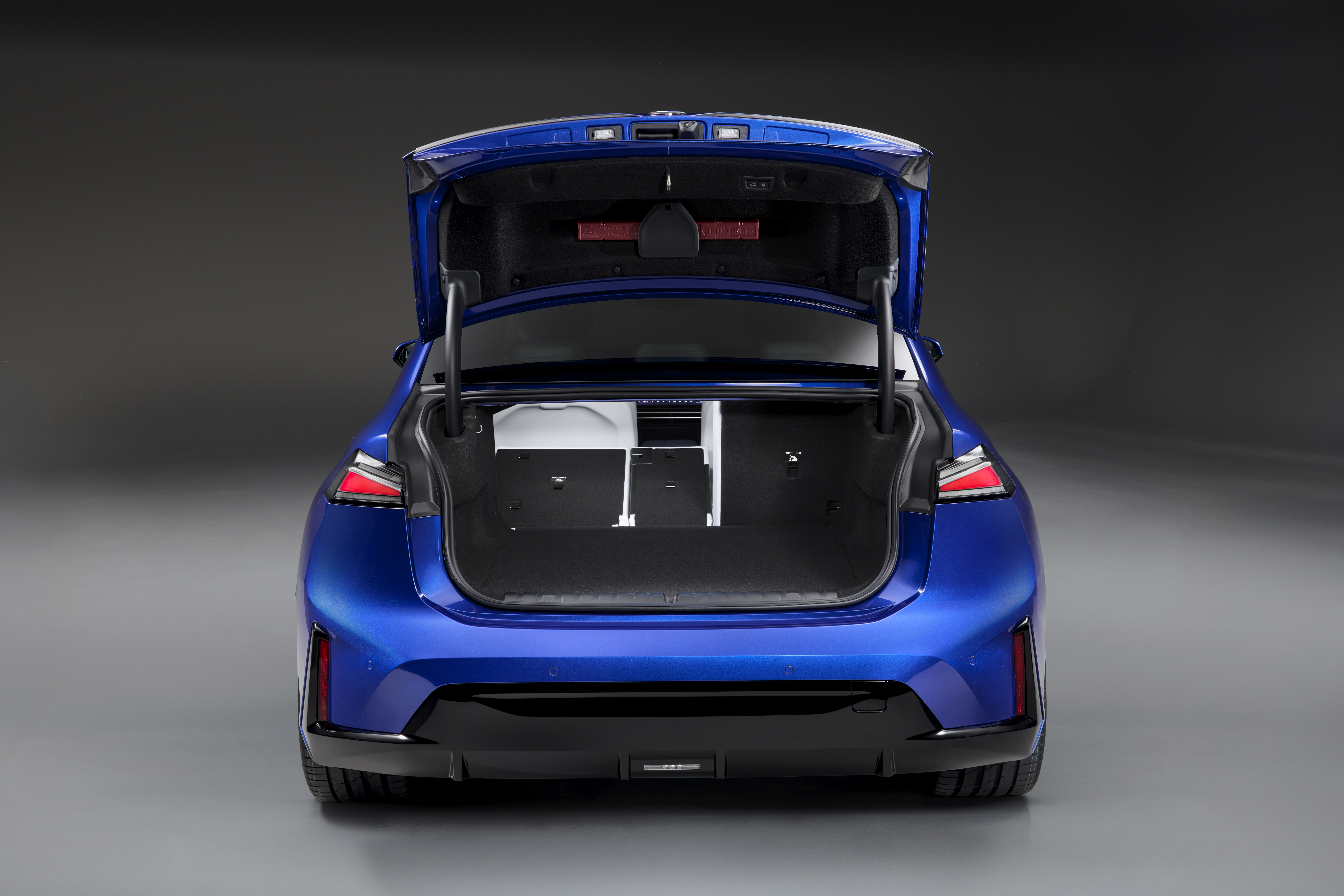 BMW i3 динамика на дороге