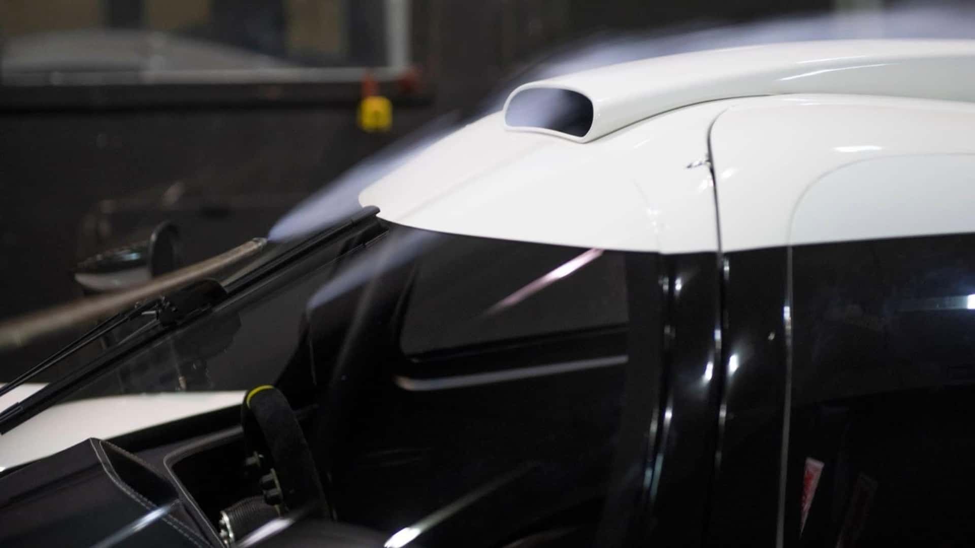 Просмотр изображения peregryn-gt-r-ultima-rs-roof-scoop 4.jpeg