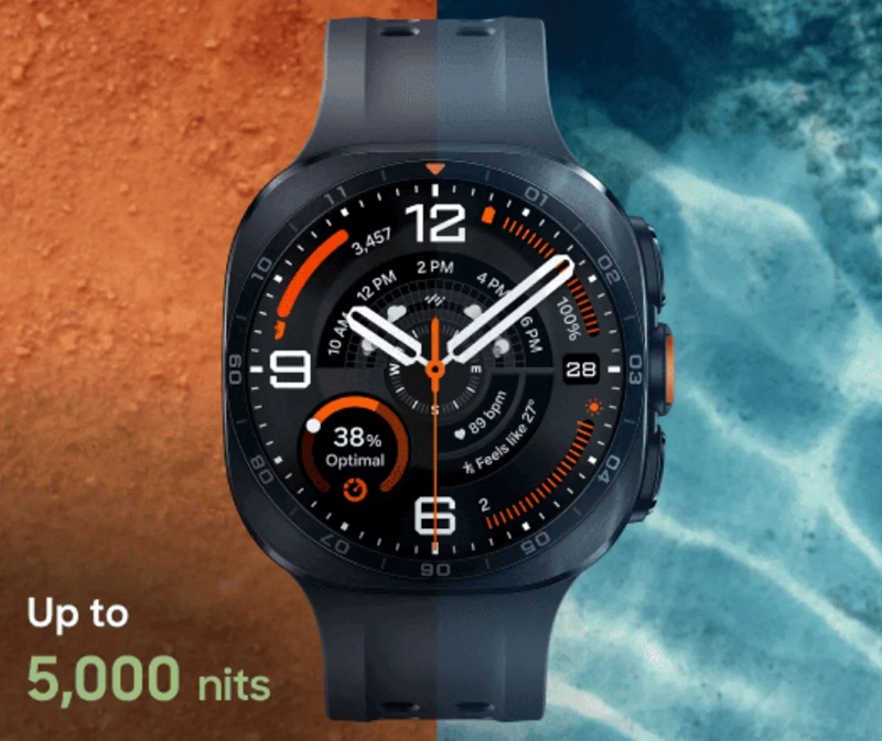 El Galaxy Watch Ultra 2 conserva el diseño acolchado de titanio y el botón Quick Button naranja.
