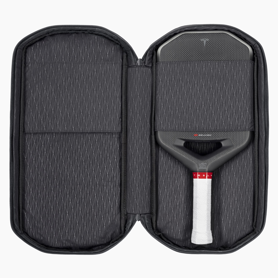 Tesla Plaid Pickleball Paddle - Vue de côté