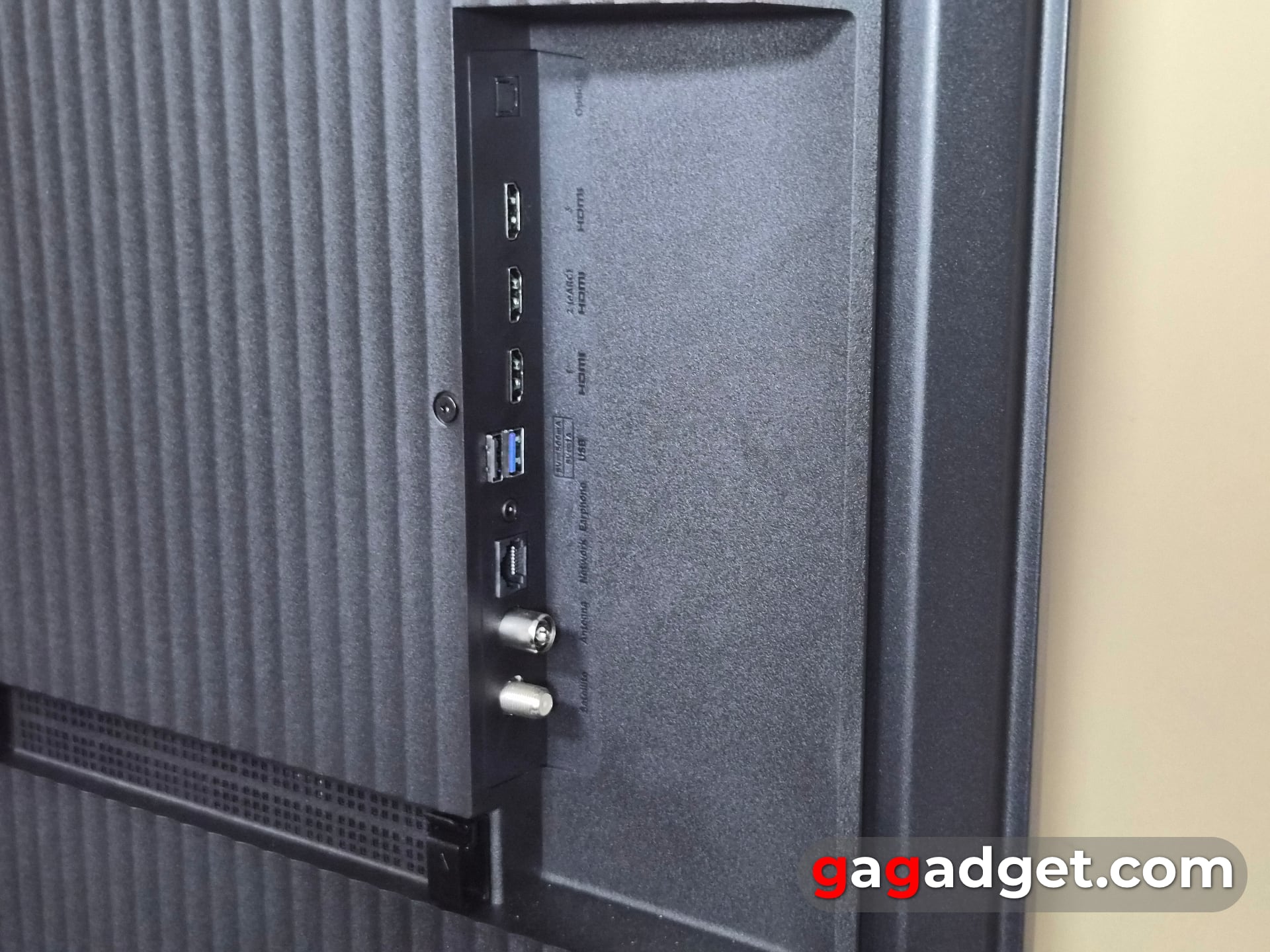 Для тих, хто знає чого хоче: огляд QLED-телевізора Xiaomi TV S Pro Mini LED 2026-19