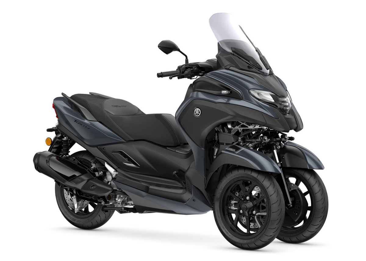 Yamaha Tricity 300 вид ззаду